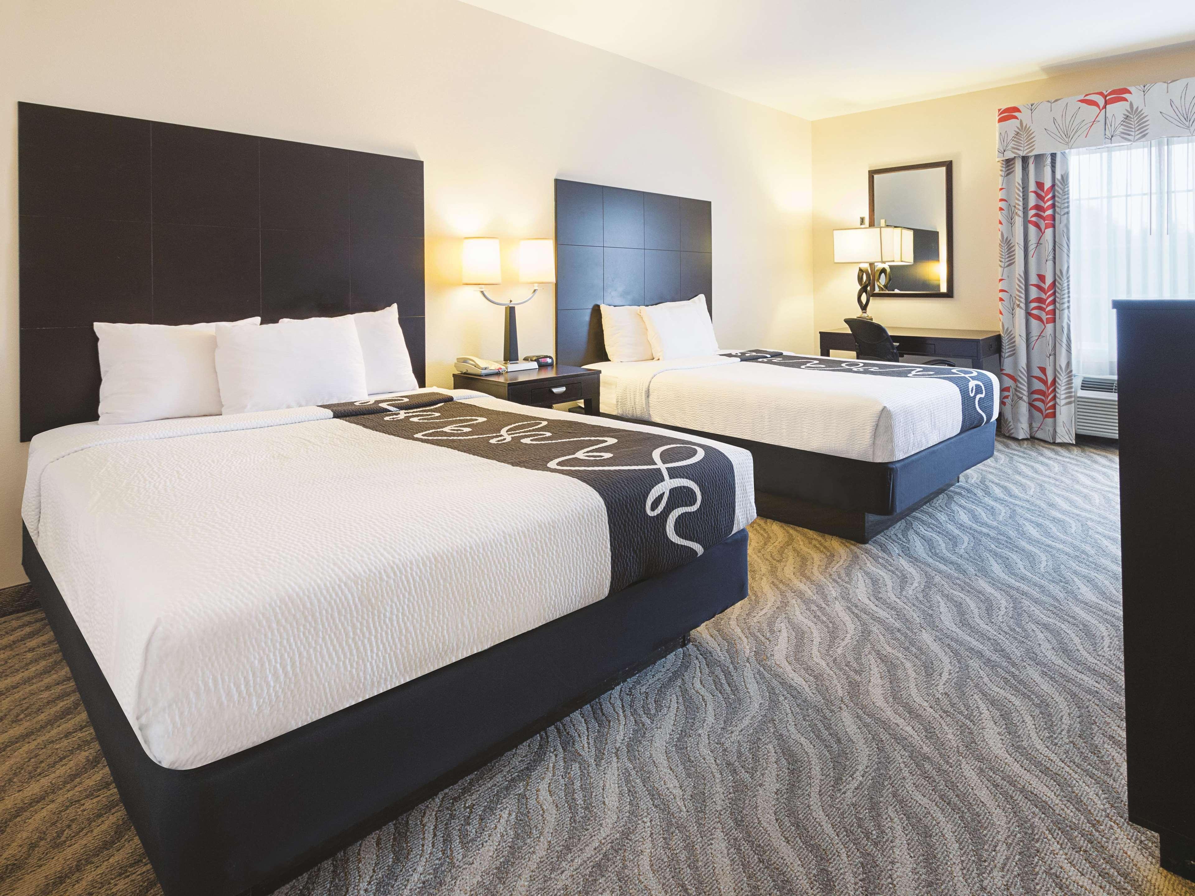 Hotel La Quinta By Wyndham Glen Rose Esterno foto